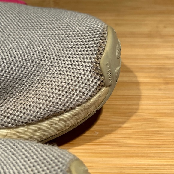 Adidas Originals NMD_R2 Running Walking Shoes Cushioned Comfort Casual Work - Picture 9 of 10